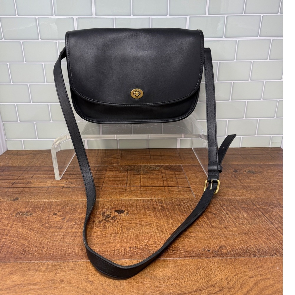 VTG Mitchell Leather Black Crossbody Saddle Bag USA Quiet Luxury Minimalist